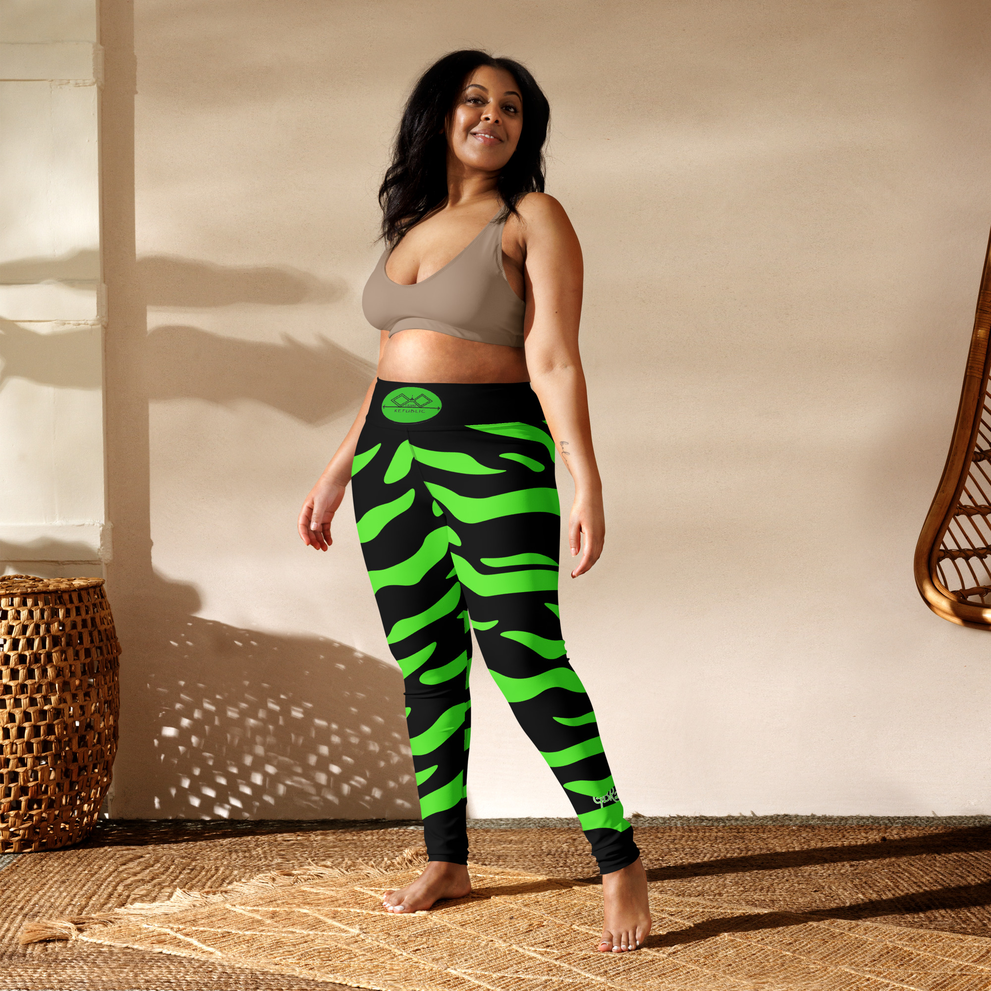 G Bound Republic Green Yoga Leggings - Image 2